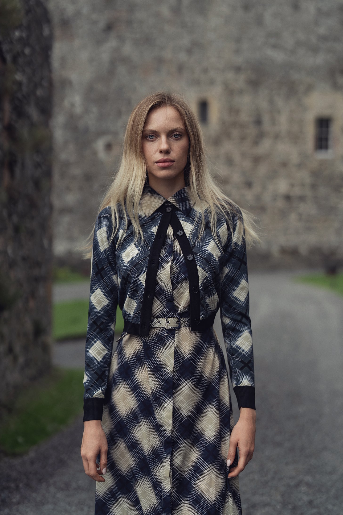 Buttoned Cardigan-Black/White Plaid
